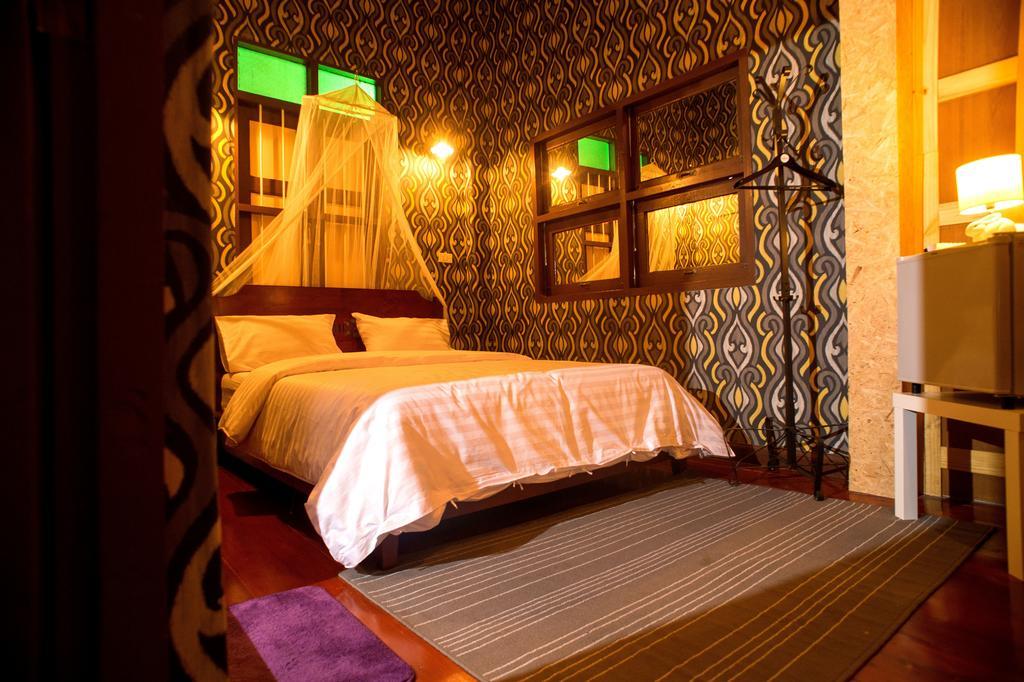 Tamajun Hotel Chanthaburi Zimmer foto