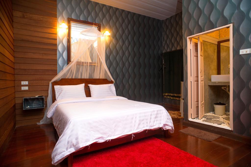 Tamajun Hotel Chanthaburi Zimmer foto
